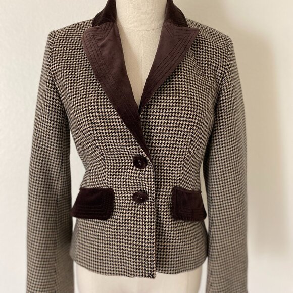 Karen Millen Houndstooth Wool and Cashmere Blazer - 6 - Picture 1 of 10